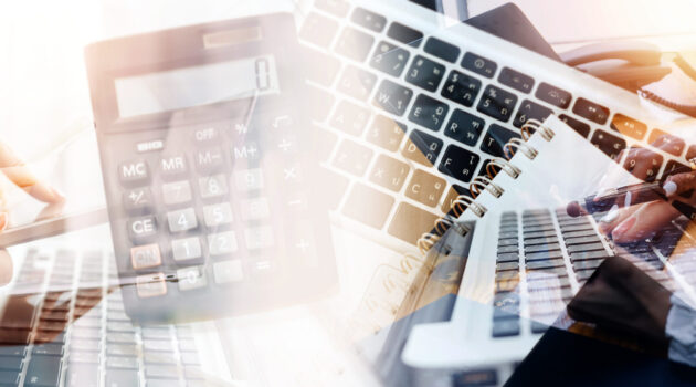 Find the Delay Between Completed Work and Payment